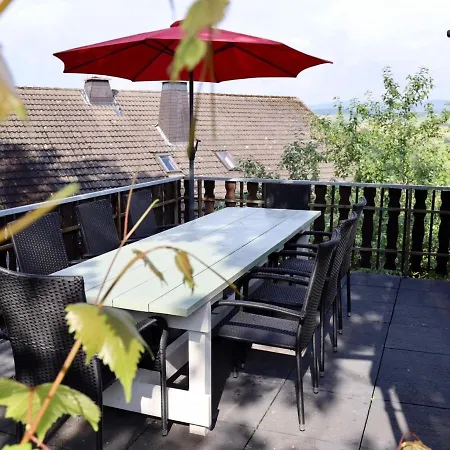 度假居 Spacious In Neukirchen With Forest Near Neukirchen (Waldeck-Frankenberg)
